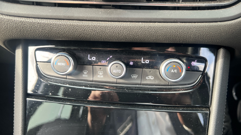 Vauxhall Grandland 1.2 Turbo Ultimate 5dr Petrol Hatchback